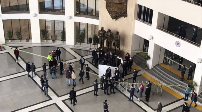 Son Dakika! Bakırköy Adliyesinde şok intihar