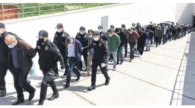 Örgüt lideri tapu memuru