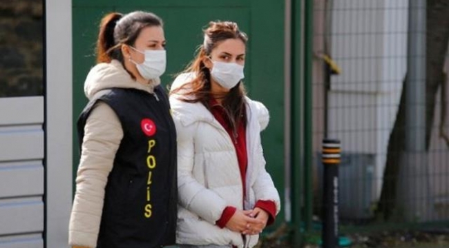 Uyuşturucudan yargılanan Ayşegül Çınarın başı eski sevgilisiyle dertte! Daha önce de tehdit edip bıçakla yaralamış