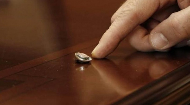 Makam odasından böcek çıkmıştı: Başkanın küfürlü ses kaydı kriz çıkardı