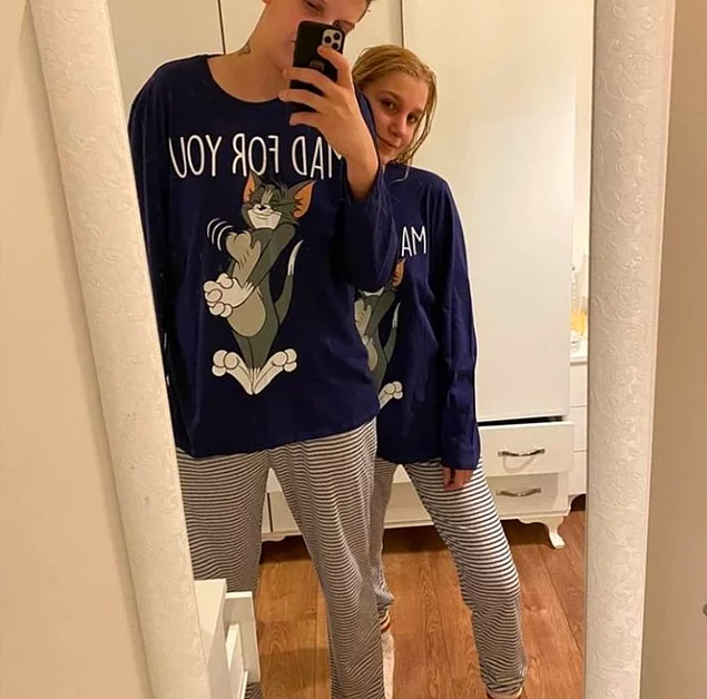 Ebrar Karakurt kız arkadaşıyla ilk kez paylaşım yaptı