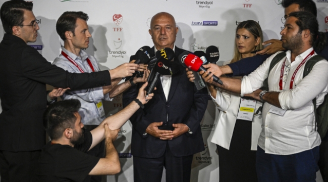 TFF Temsilcisi Hasan Bozkurter'den Zehra Güneş'e teşekkür