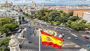 VİCDANLARI KANATTILAR TEPKİLER ÇIĞ GİBİ.....