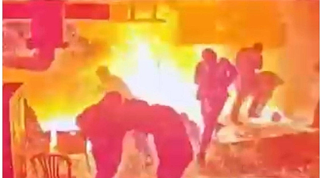 Tosyalı Demir Çelik Fabrikası'nda patlama: 2'si ağır 13 işçi yaralı