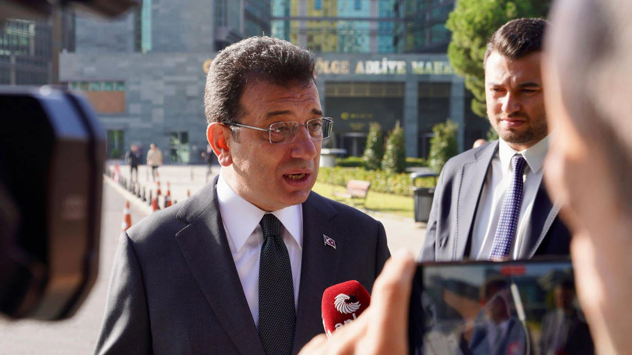 İmamoğlu'ndan 'ahmak davası' hamlesi: Açık bir darbe girişimidir!