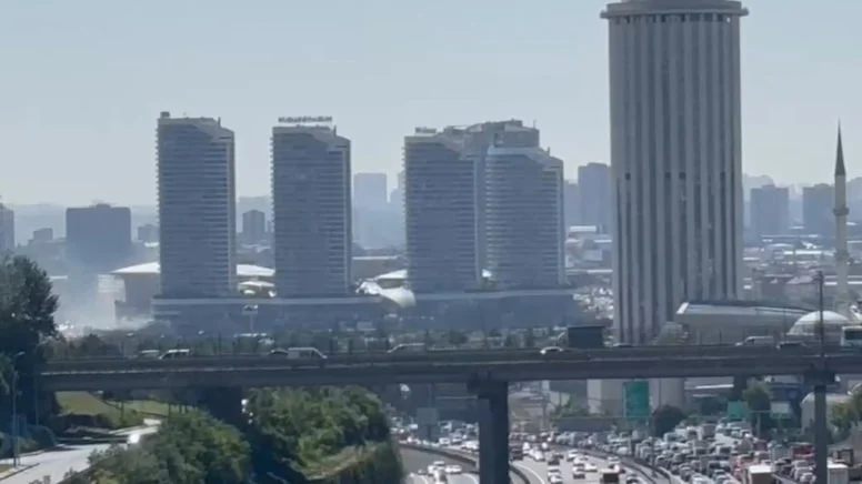 Mall Of İstanbul'da Büyük Yangın!