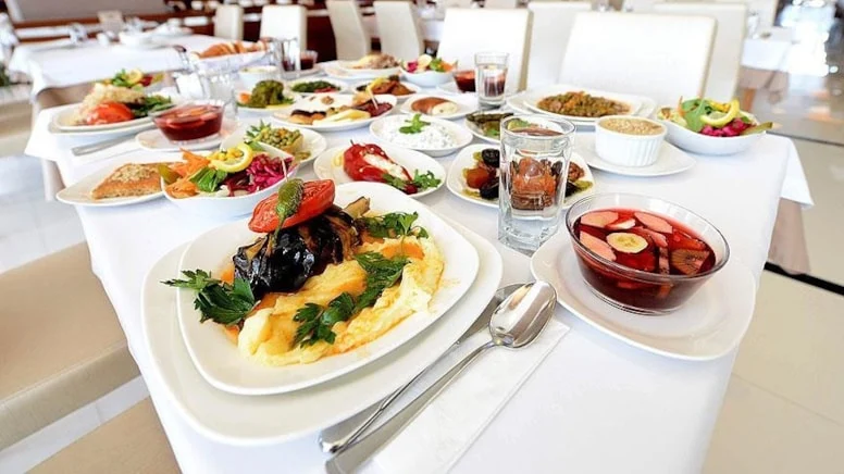 Restoranlarda yeni dönem başlıyor: Tüm masalarda zorunlu olacak 
