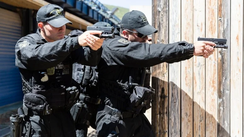 Son Dakika... Yunanistan'da Daltonlar operasyonu: 13 gözaltı