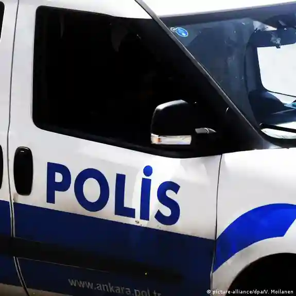 Antalya'da sahte polis operasyonu: 10 kişi tutuklandı